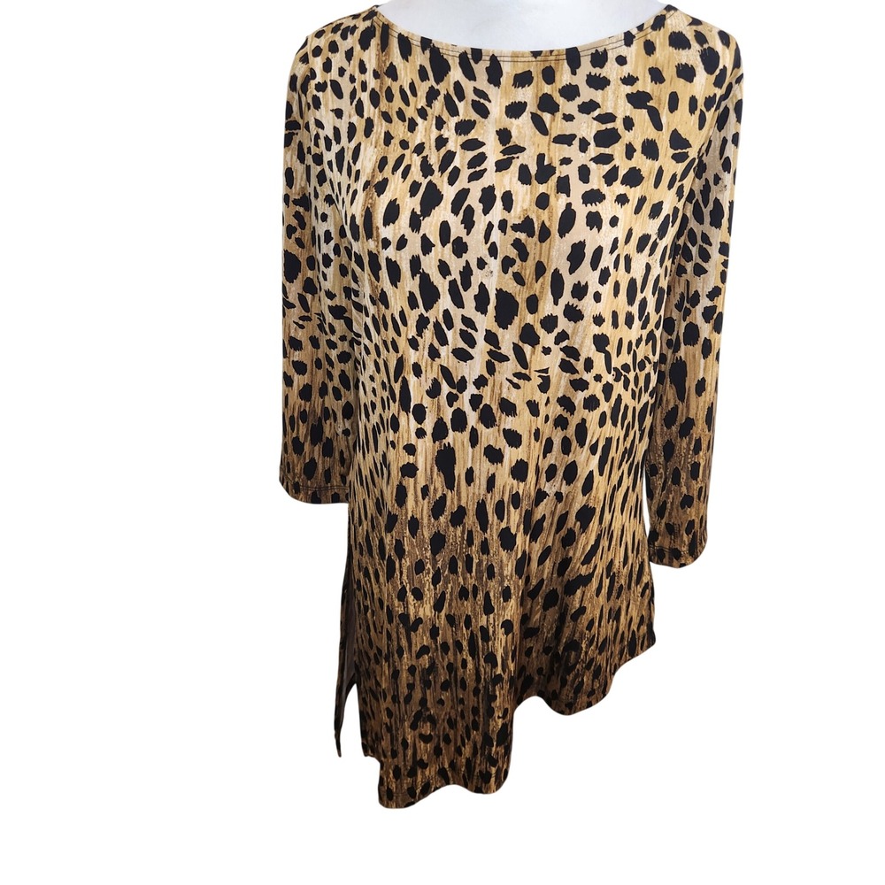 Chico's Travelers Sz 1 Womens Medium Tunic Top Brown Animal Print 3/4 Sleeve NWT